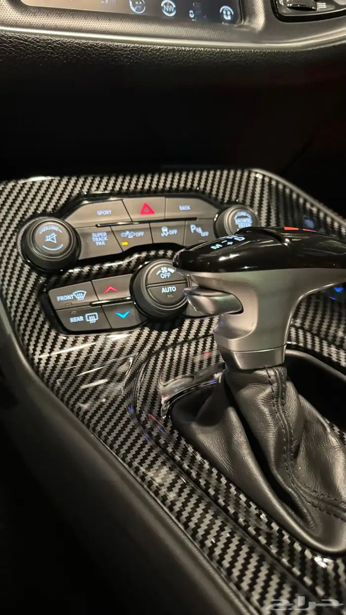 تشالنجر SRT سكات باك النحله 23