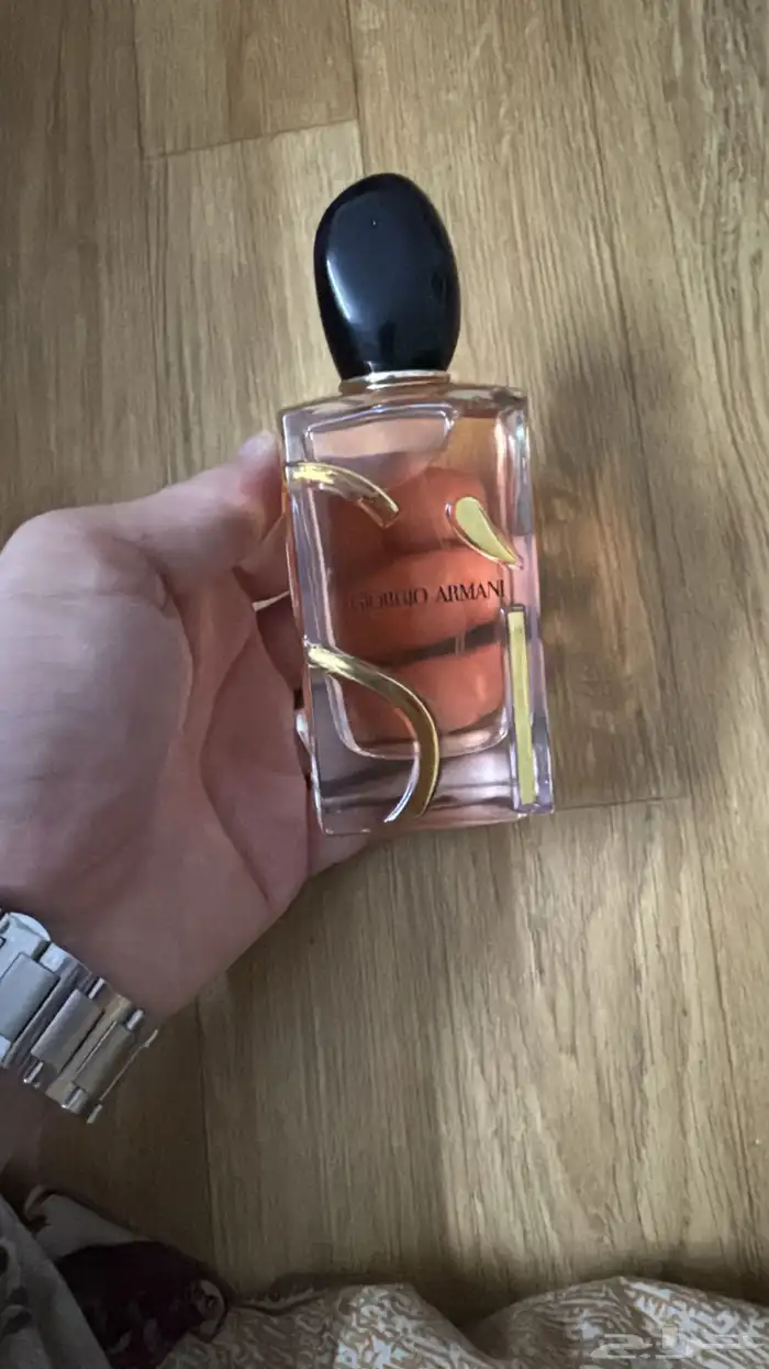 عطورت مطار اصليه سعرنا بربع قايمه بس بدون كرتون 15