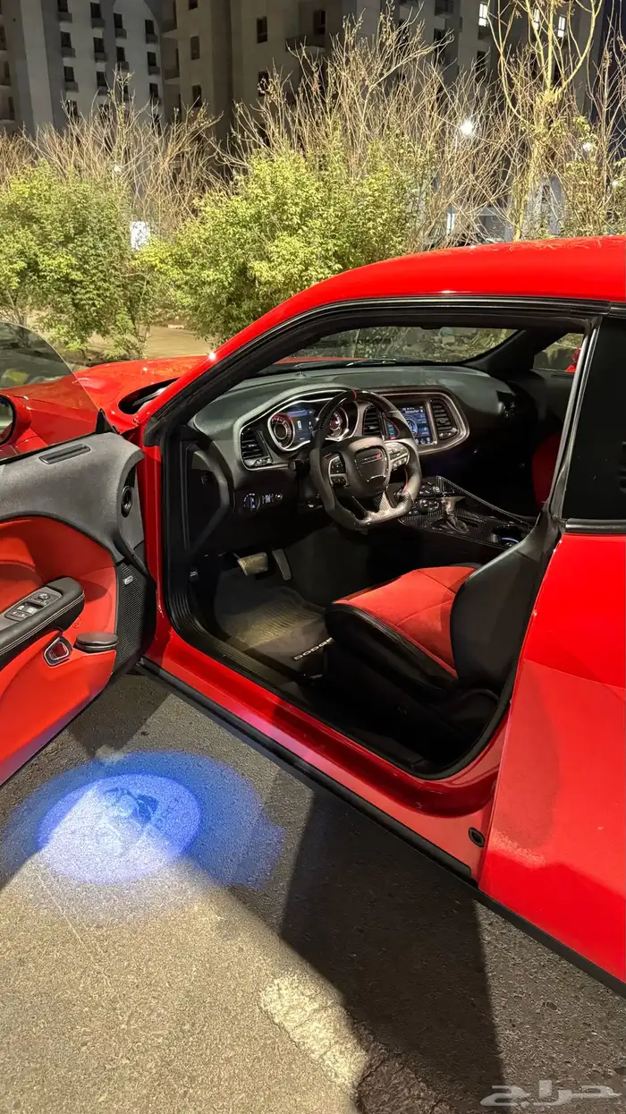 تشالنجر SRT سكات باك النحله 12