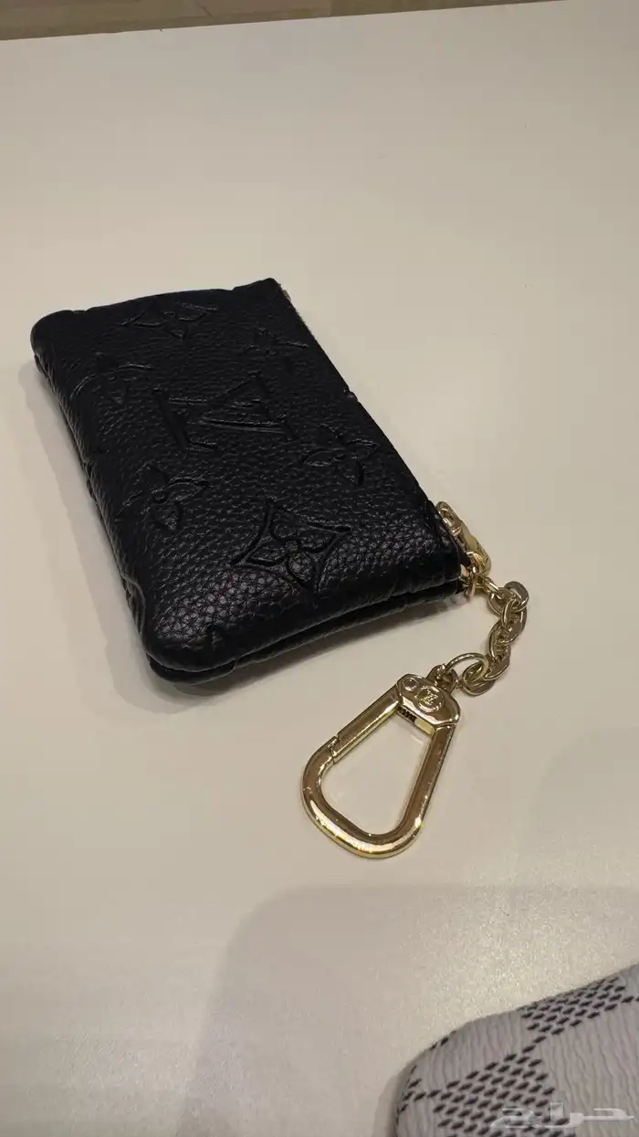 ميدالية مفاتيح كوبي LV 1