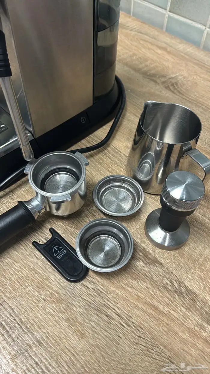 ماكينة قهوة ديلونجي 1