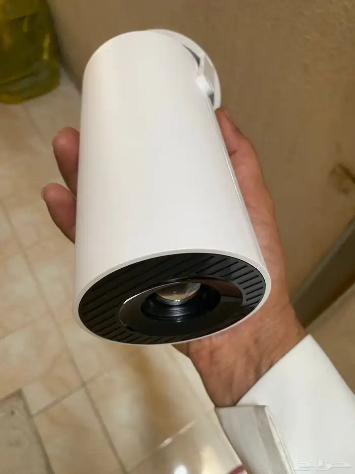 برجكتر LED 1