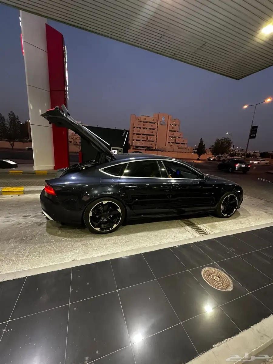 للبيع اودي A7 موديل 2013 11