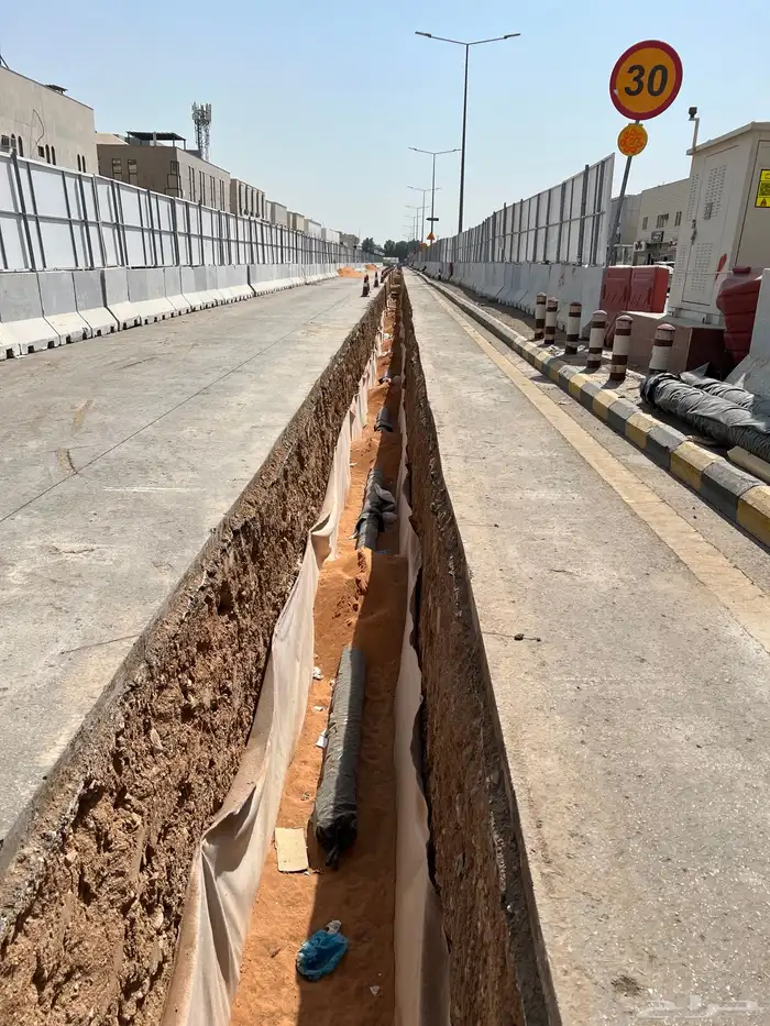 بوكلين حفر وترحيل بوكلينات و شيول بوكلين 4