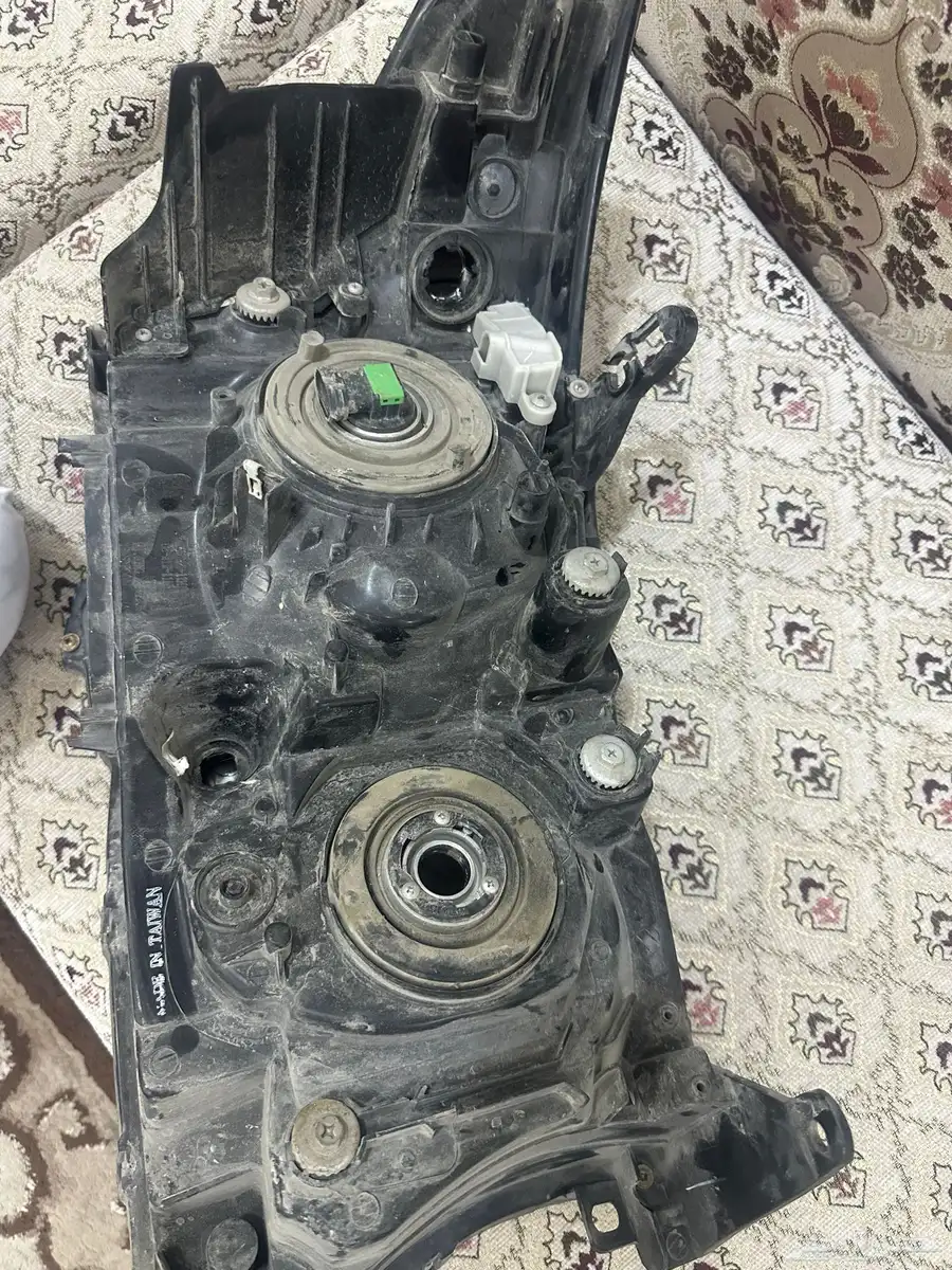 شمعات لاندكروزر 3