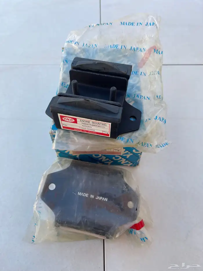 قطع لوريل 81-84 ياباني 4