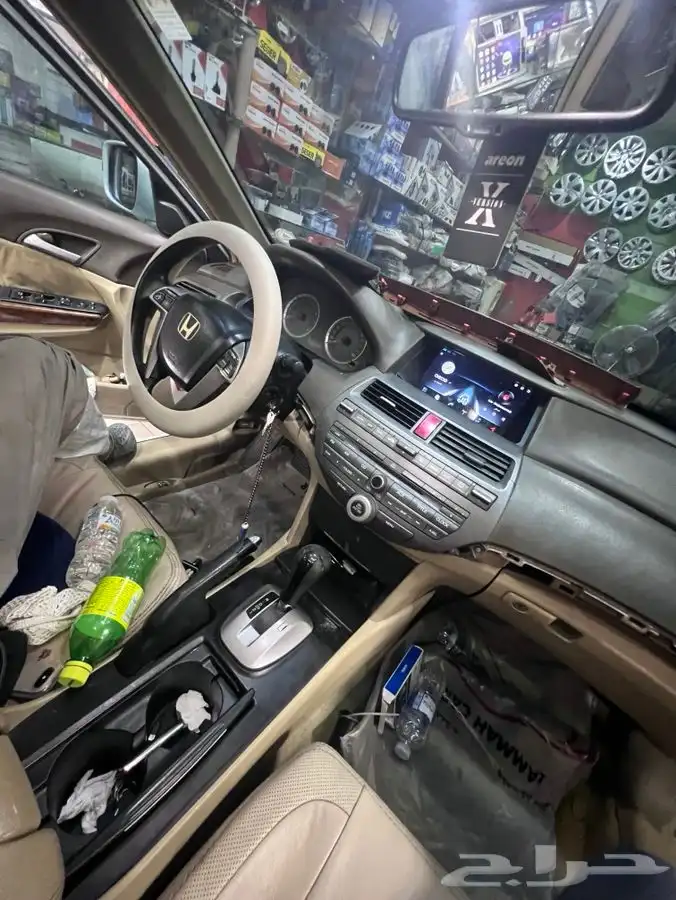 شاشات جميع انواع. السيارات 40