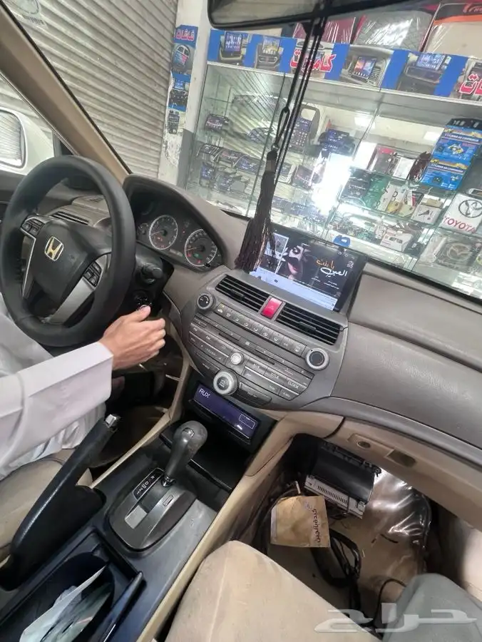 شاشات جميع انواع. السيارات 3