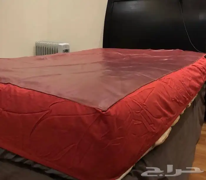 مفرش غطاء سرير جلد 0