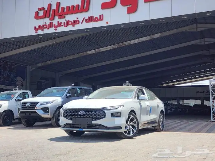 فورد تورس تيتانيوم فل كامل 2025 سعودي 7
