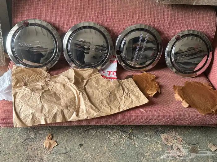 طيس هايلوكس 84-85-86 2