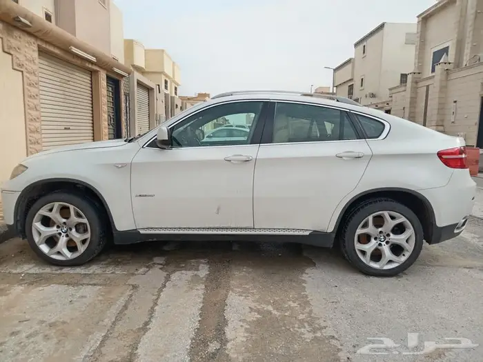 بي ام دبليو X6 2011 5