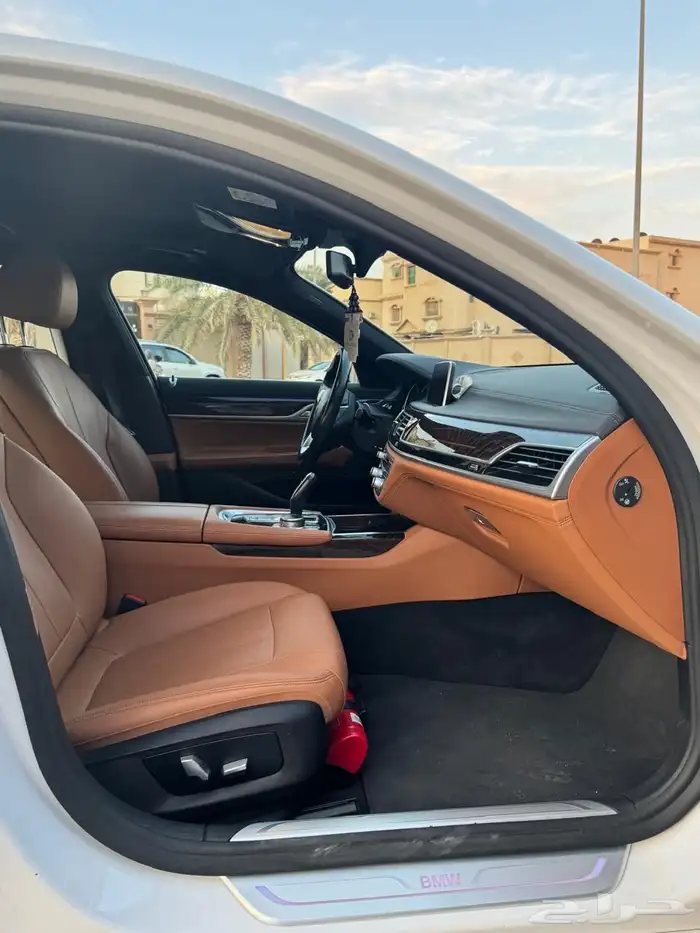 BMW 730 Li 2019 10