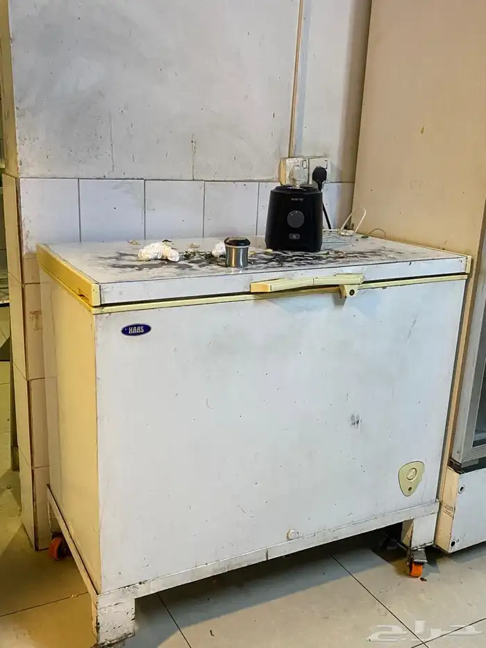 أدوات مطعم نضيفه للبيع 5