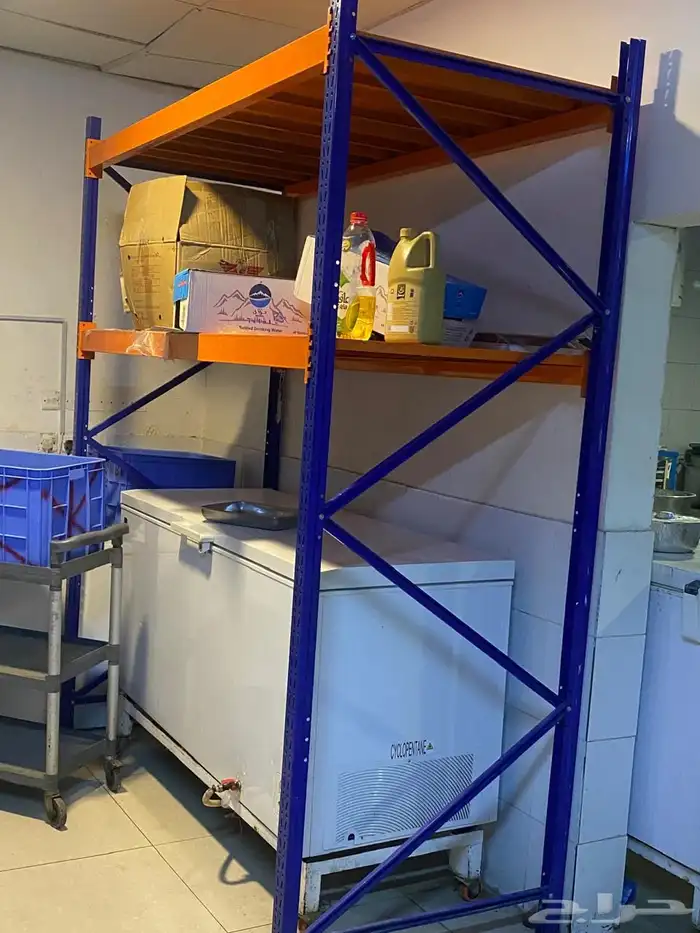 أدوات مطعم نضيفه للبيع 7