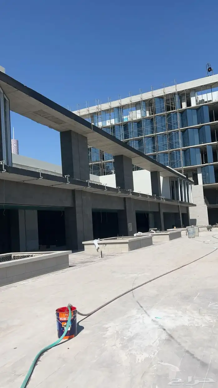 تركيب واجهات المباني قزاز وكلاذينج 17