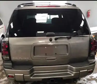 بليزر رمادي موديل 2005 دبل X4X. شبه جديد 5