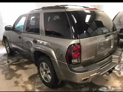 بليزر رمادي موديل 2005 دبل X4X. شبه جديد 4