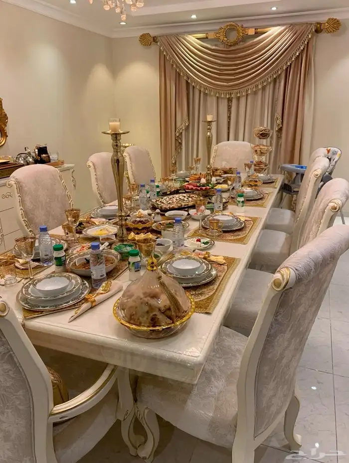 طاولة طعام للبيع 6