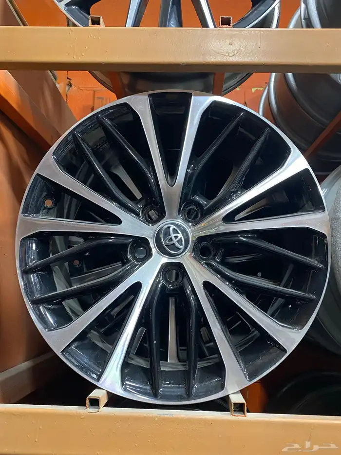 جنوط كامري هايبرد موديل 2019 مقاس 18 اصلي وكاله 0