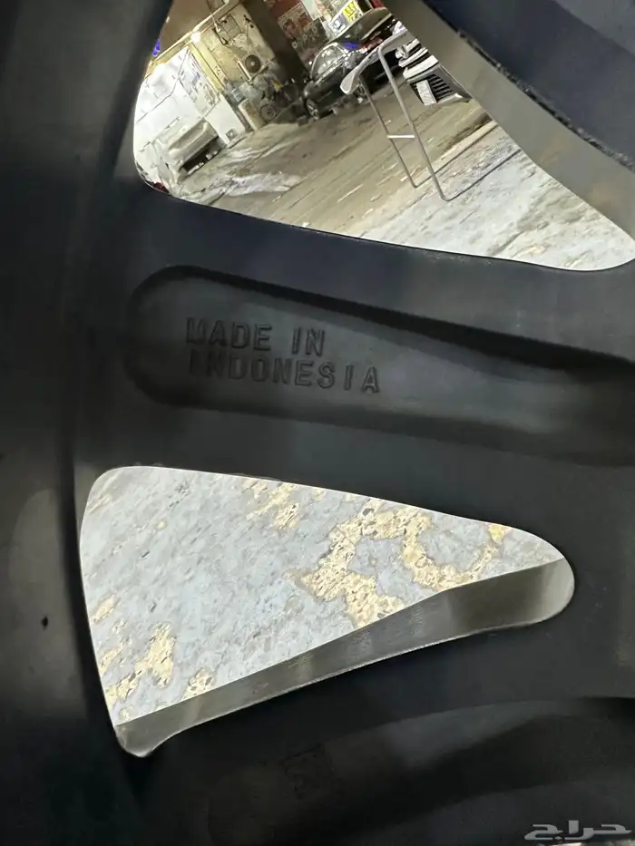 جنوط لكزاس وكاله مقاس 21 مكحل اسود 2