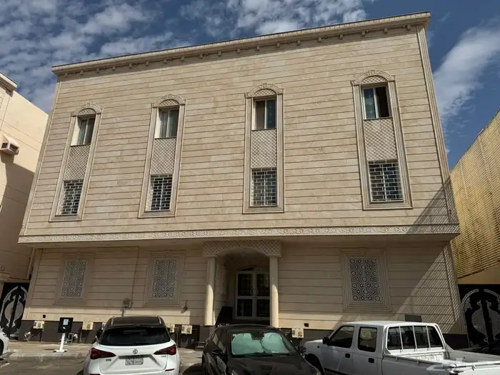 بدروم مفتوح للبيع (شقتين متقابلتين بصك واحد) في البدراني 0