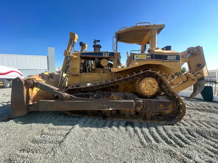 بلدوزر _D8R _2006. (تم البيع) 0