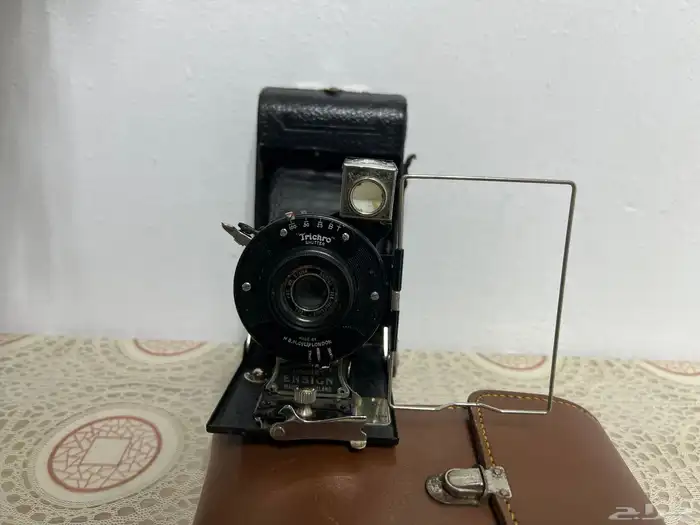 كاميرا أثريه من نوع Ensign عمرها 100 سنة تقريبا 7