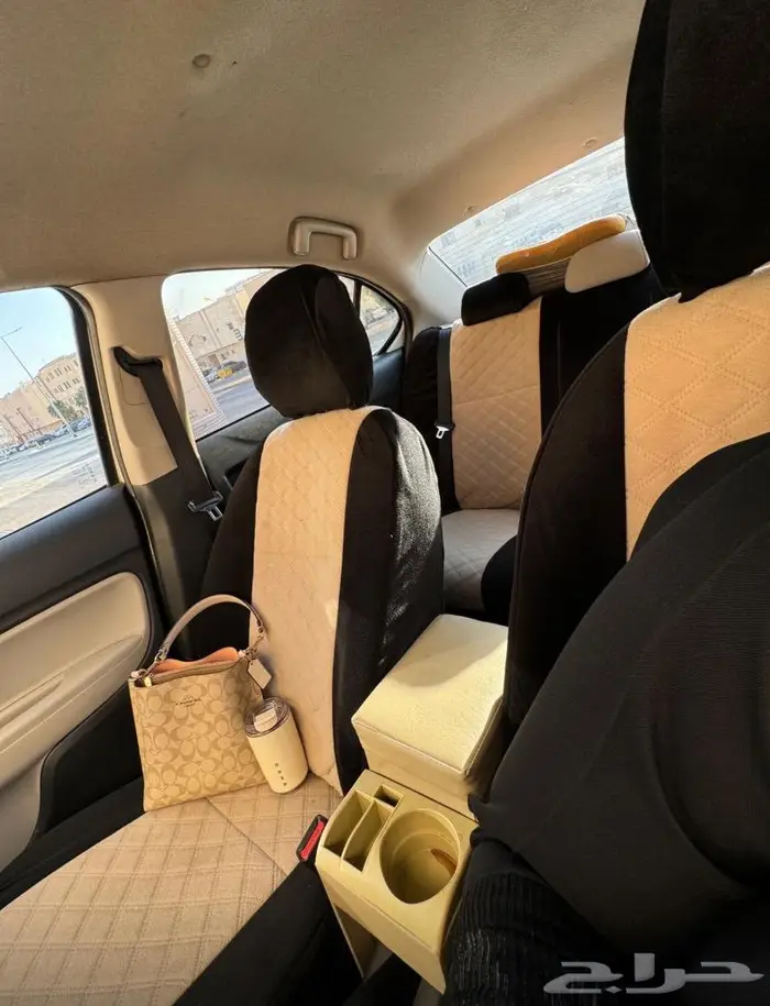 سيارة ميتسوبيشي أتراج 2018 حالة ممتازة و فحص و استمارة ساري 2