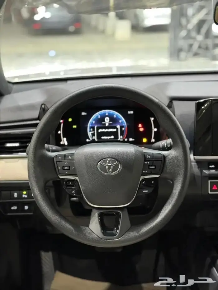 كامرى E ستاندر بنزين 2025 (كاش _تقسيط مع نظام 50-50) 5