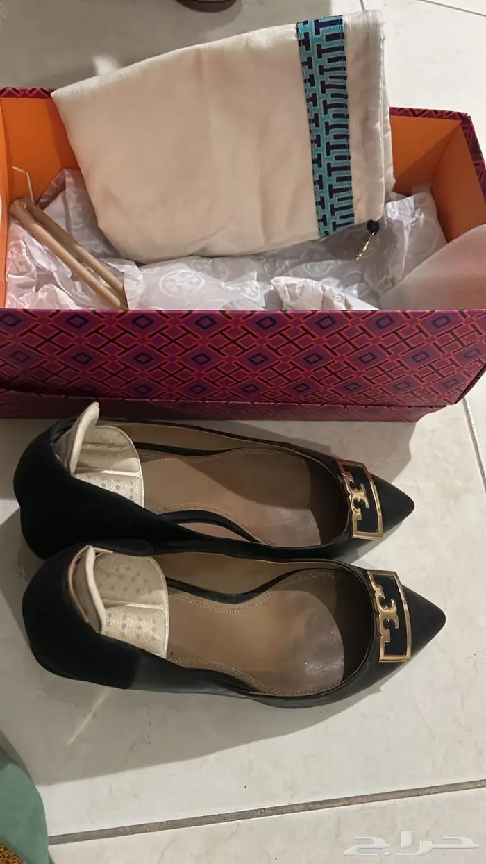 شنط أصليه . على السوم 4