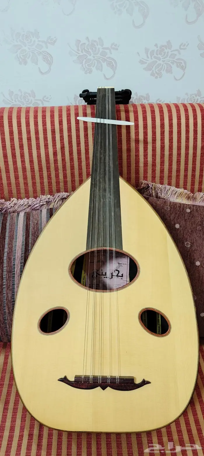 عود موسيقي بحريني درجة أولى 0