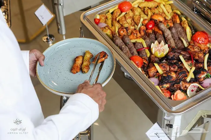 بوفيه ملكي VIP... تجربة طعام لا ت نسى 7