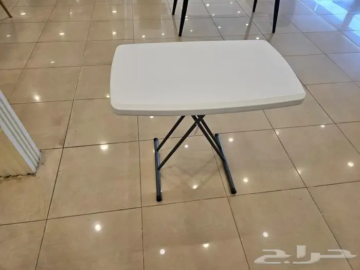 كراسي وطاولات فايبر 6