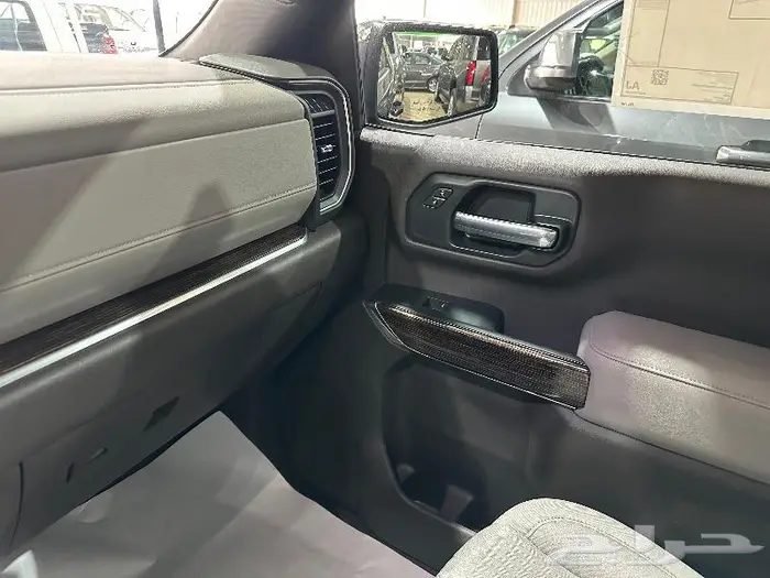 جي ام سييرا اليفيشن 2024 سعودي 11