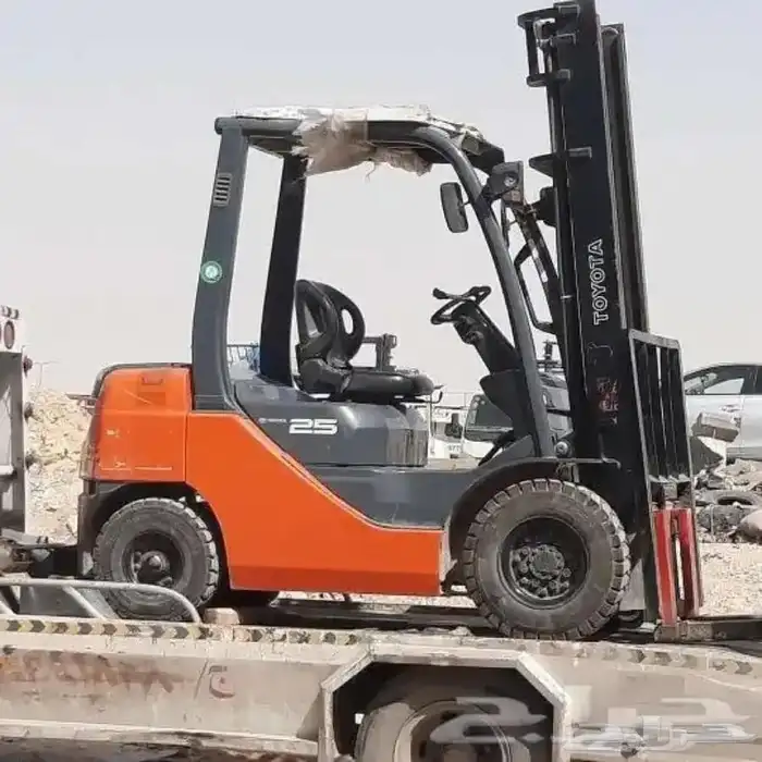 فوركلفت للايجار رافعة شوكية للايجار 12