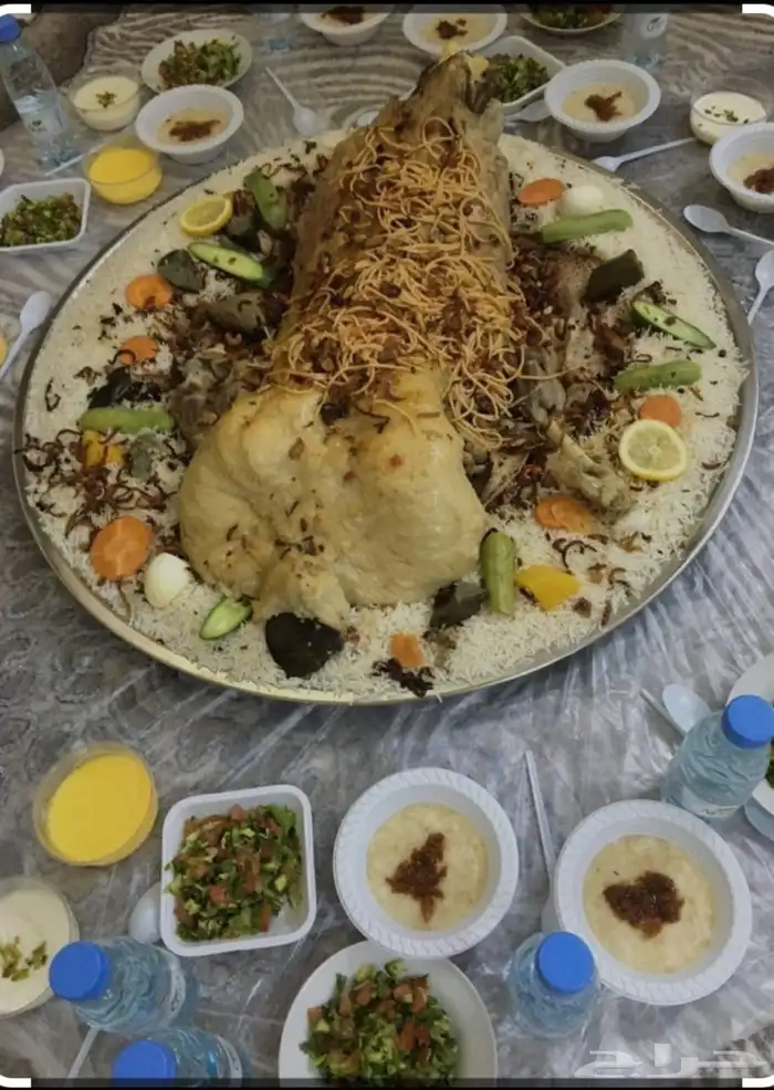 مطبخ متنقل لاقامه الحفلات والمناسبات داخل الطايف وخارجه 0