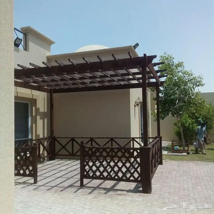 تنسيق حدائق جلسات خارجية مضلات خارجيه مضلات زجاج عشب صناعي 9