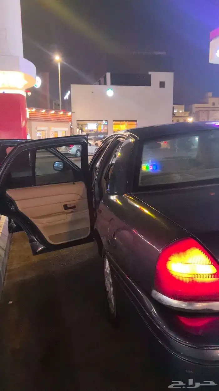 فورد فكتوريا (انباع الله يبارك للبايع والمشتري ) 27