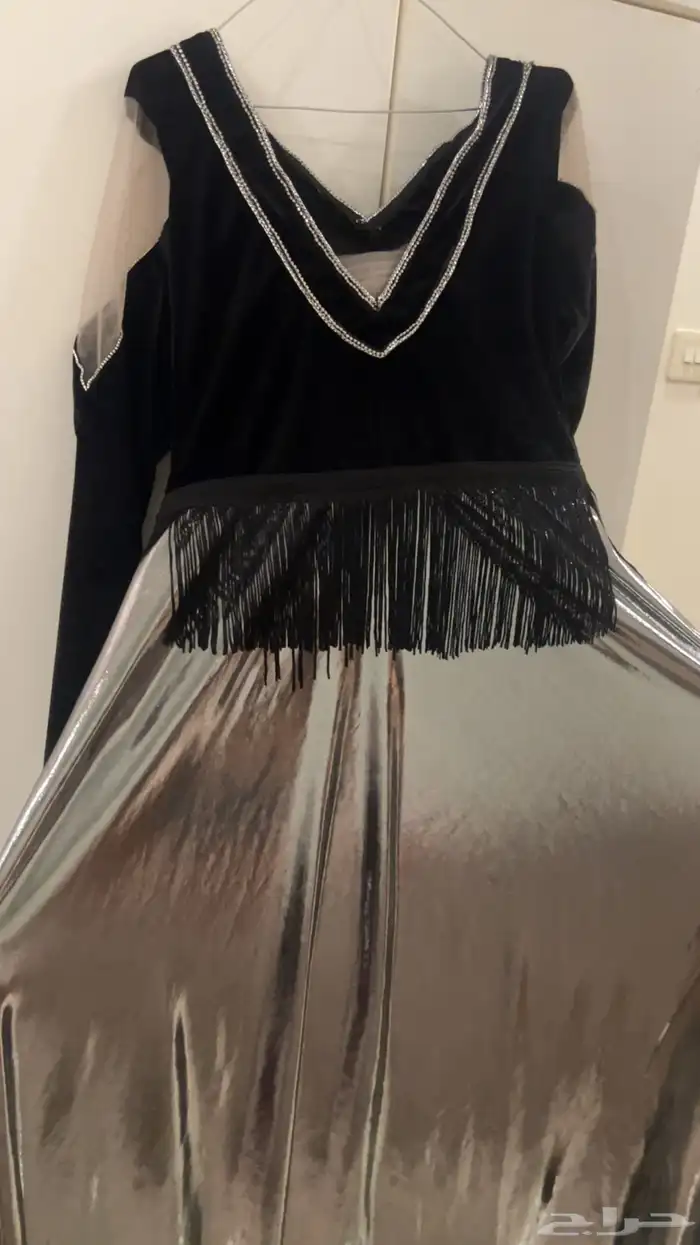 فستان نسائي 0