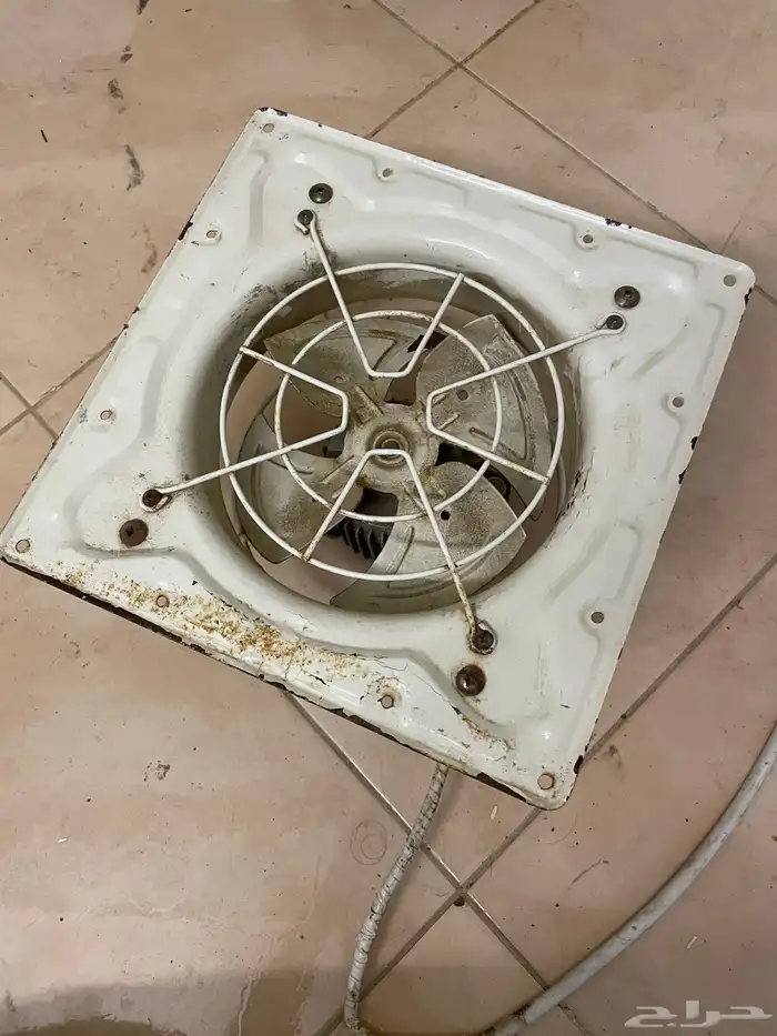 ثلاجه سرير غلايه ماء مروحة منقي هواء على السوم 1