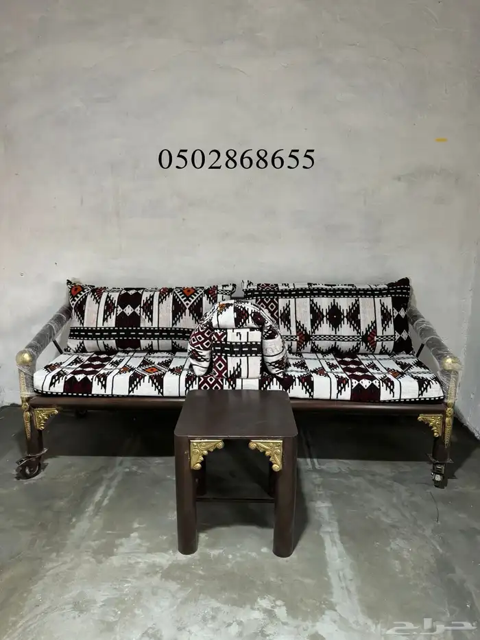 لبيع كراسي الحديد للجلسات الخارجية جاهزة 3