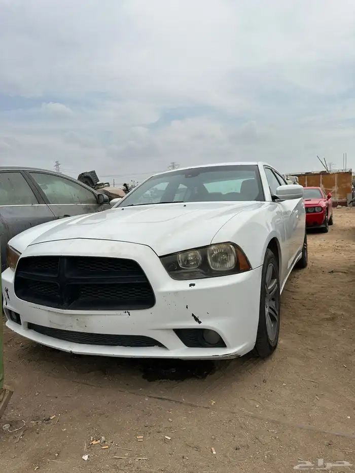 دودج تشارجر 6 سلندر 2013 قطع تشليح فقط 0