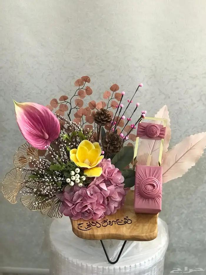 منسق ورد وخطاط خبره7سنوات 9