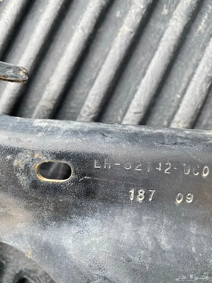 للبيع قطع غيار واكسسوارات تندرا 2013 7