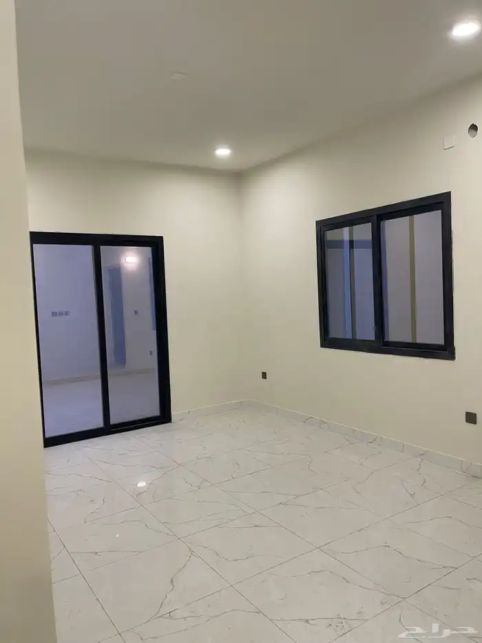 للايجار فله بالدمام حي الفرسان 4