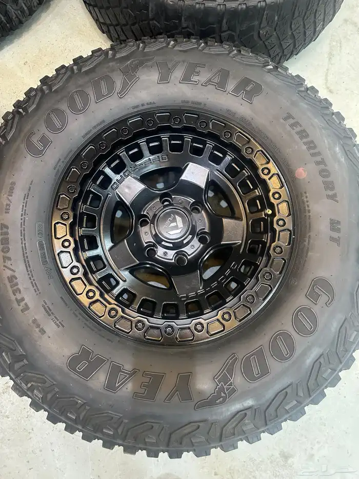 جنوط فيول مقاس 17 مع كفرات حجري ( تم البيع ) 0