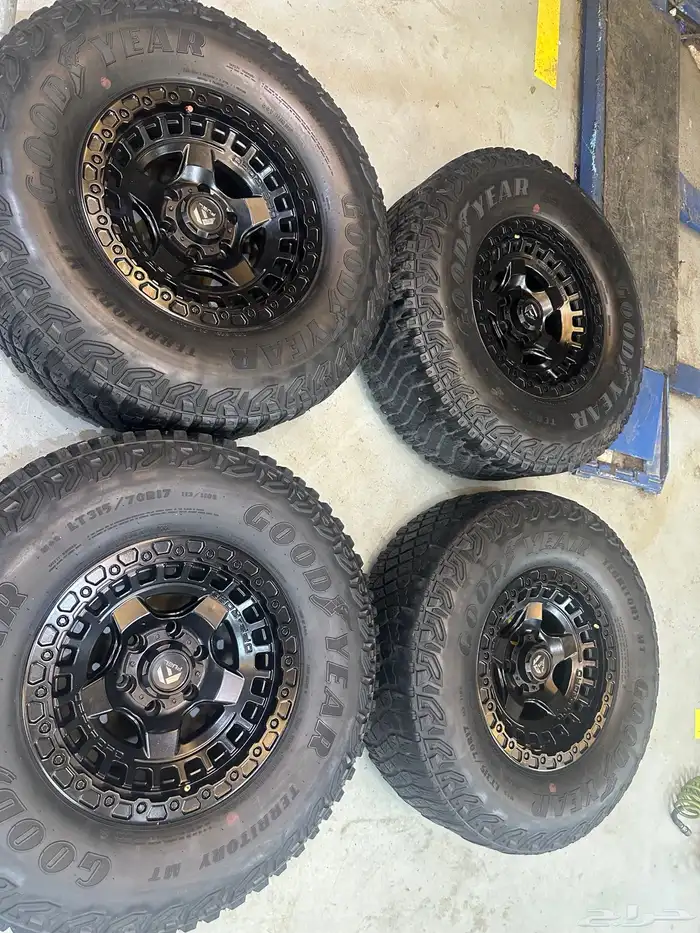 جنوط فيول مقاس 17 مع كفرات حجري ( تم البيع ) 1