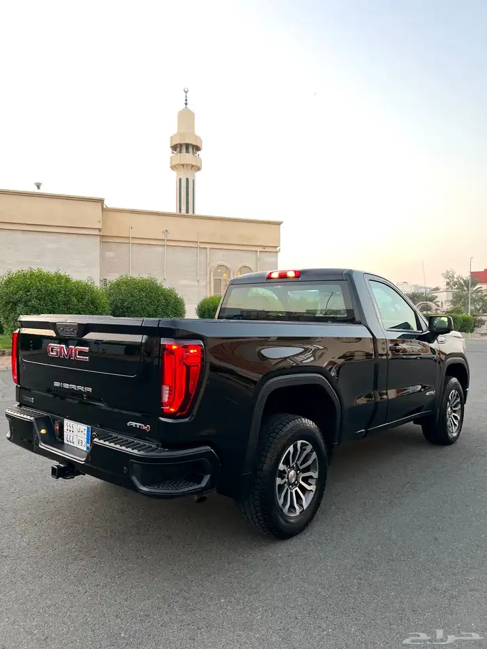 تم البيع الله يبارك للمشتري . 8