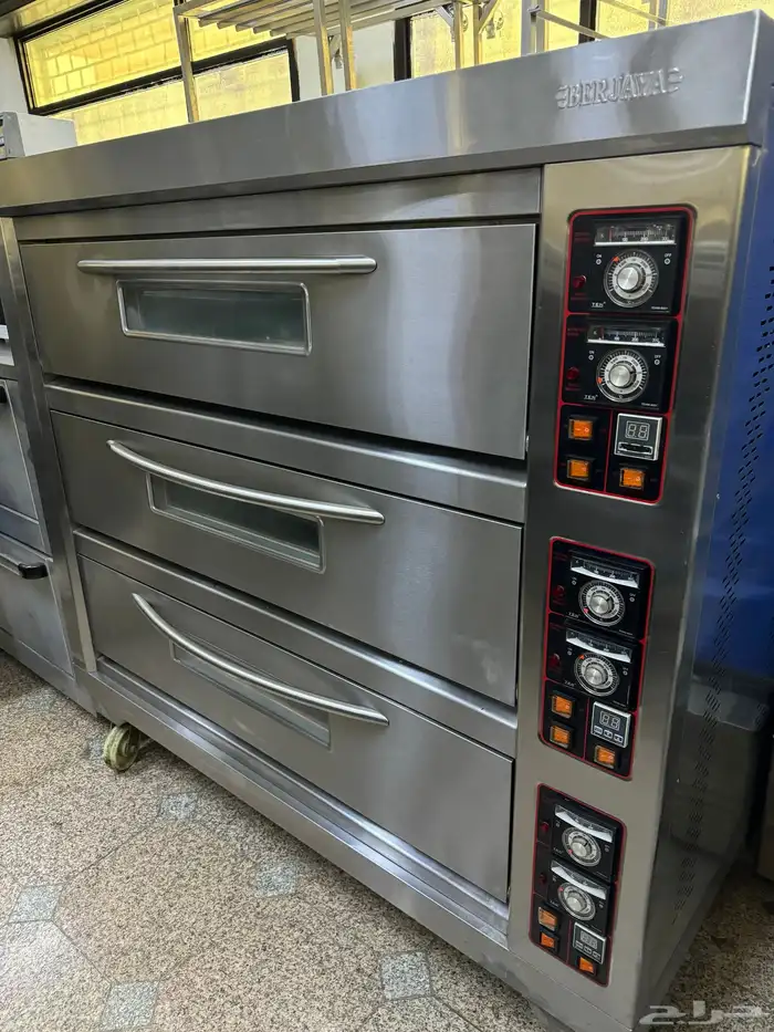 معدات مطاعم مستعمل نضيف شبه جديد 4